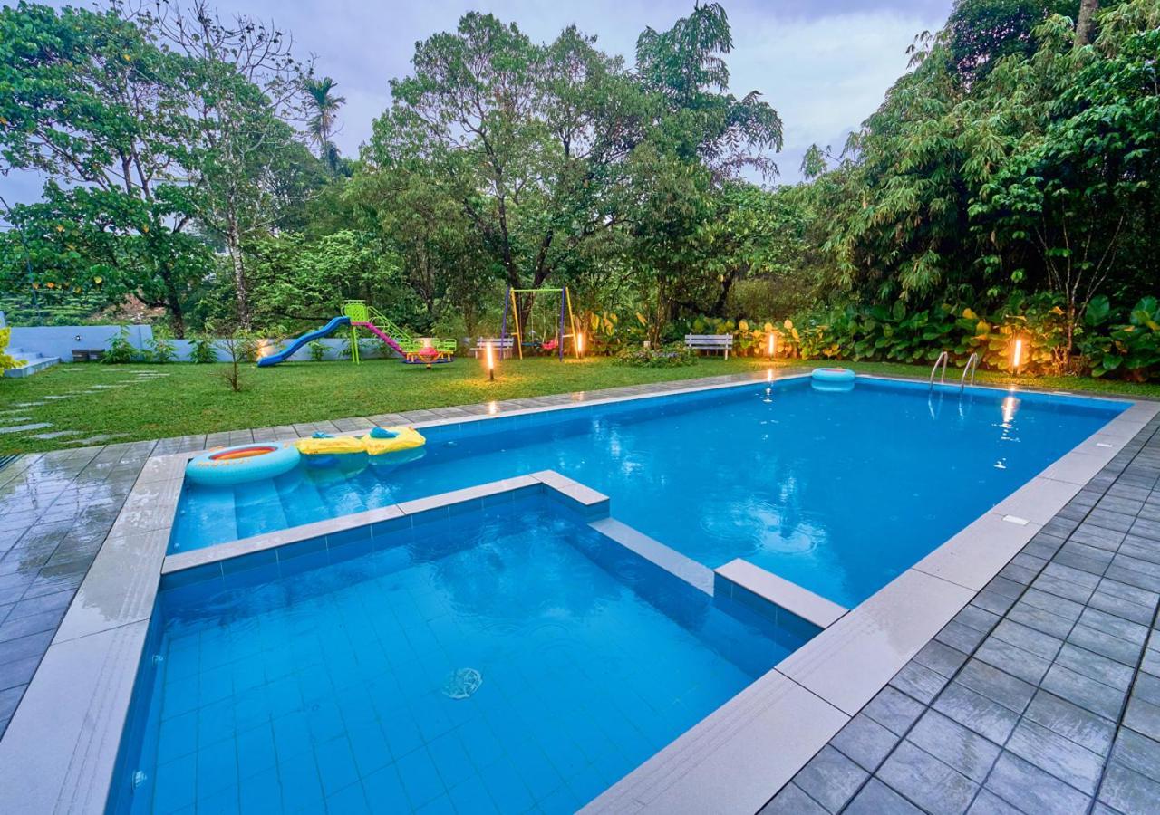 Glen Castle Vagamon Pool Resort By Voye Homes Exterior foto